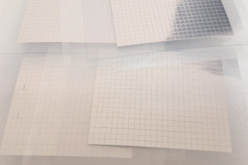 我司開(kāi)發(fā)出銦鉍基液態(tài)金屬導(dǎo)熱片，代硅脂的高效相變散熱材料